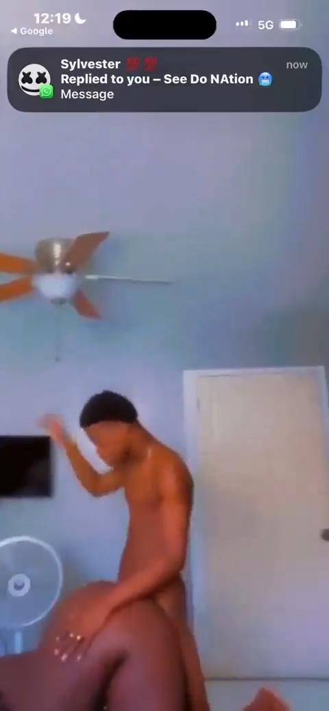 VIDEO YA MWANAFUNZI NA MWALIMU WAKE ILIYOTRENDI
